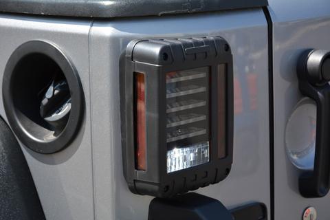 DV8 Offroad 07-18 Jeep Wrangler JK Horizontal LED Tail Light-DSG Performance-USA