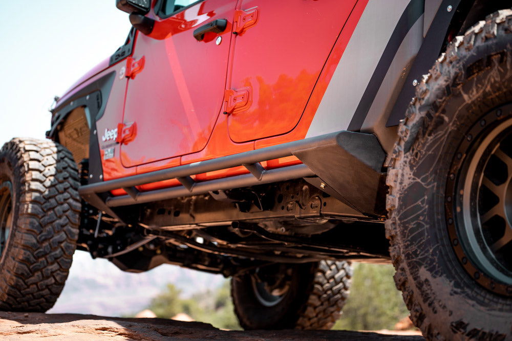 DV8 Offroad 20-22 Jeep Gladiator Bedside Sliders With Built in Skid Plates-DSG Performance-USA